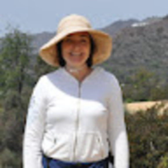 Meet your Posher, Susie - Picture 1 of 1